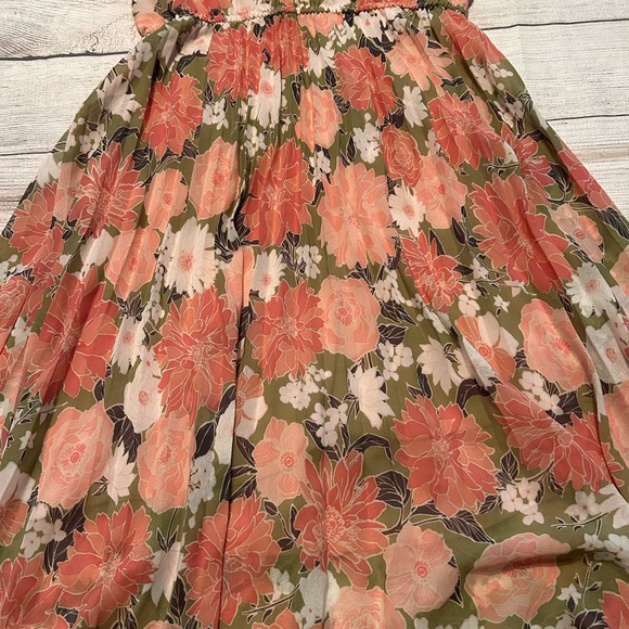 Floral Women's Dress - Picture 3 of 7